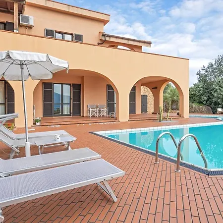 Villa Elda 6, Emma *
