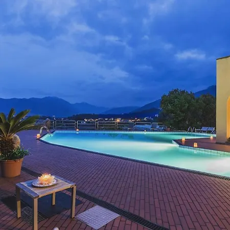 Villa Elda 6, Emma Loano